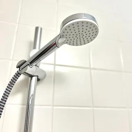 Urbanstays Landstrasse - Center - Near Casino * Λιντς