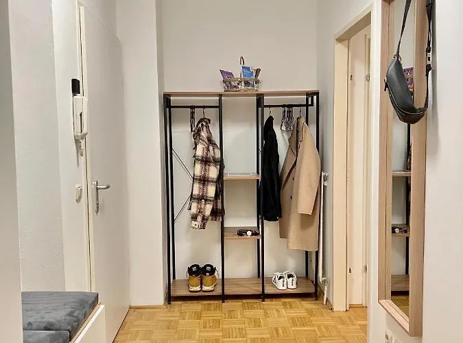 Daire Urbanstays Landstrasse - Center - Near Casino