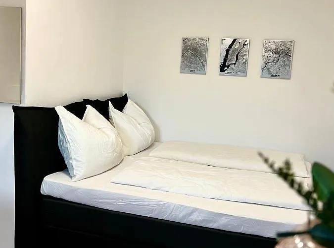 Urbanstays Landstrasse - Center - Near Casino